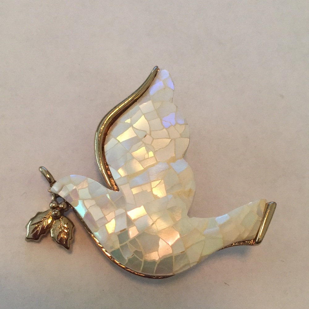 Vintage Liz Claiborne mother of pearl dove pin